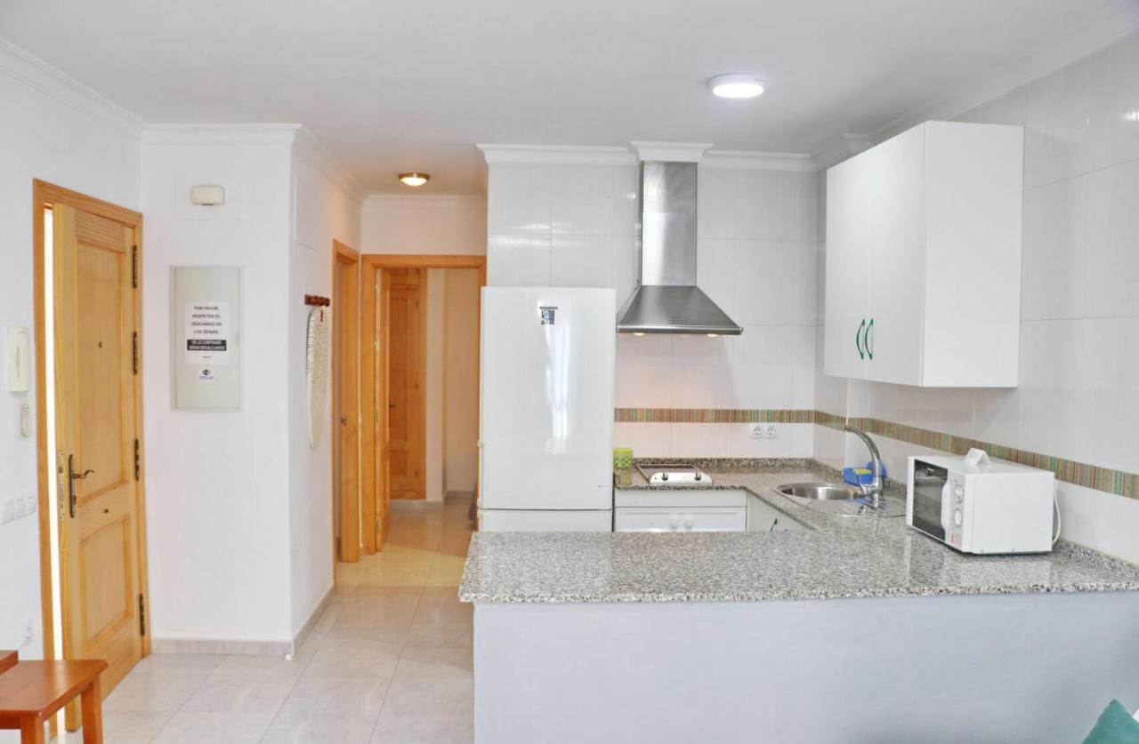 Apartamento Santa Teresa Primera Planta โกนิล เด ลาฟรอนเตรา ภายนอก รูปภาพ