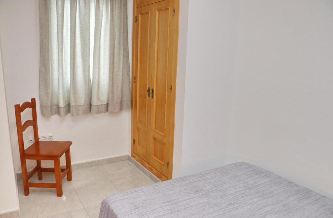 Apartamento Santa Teresa Primera Planta โกนิล เด ลาฟรอนเตรา ภายนอก รูปภาพ