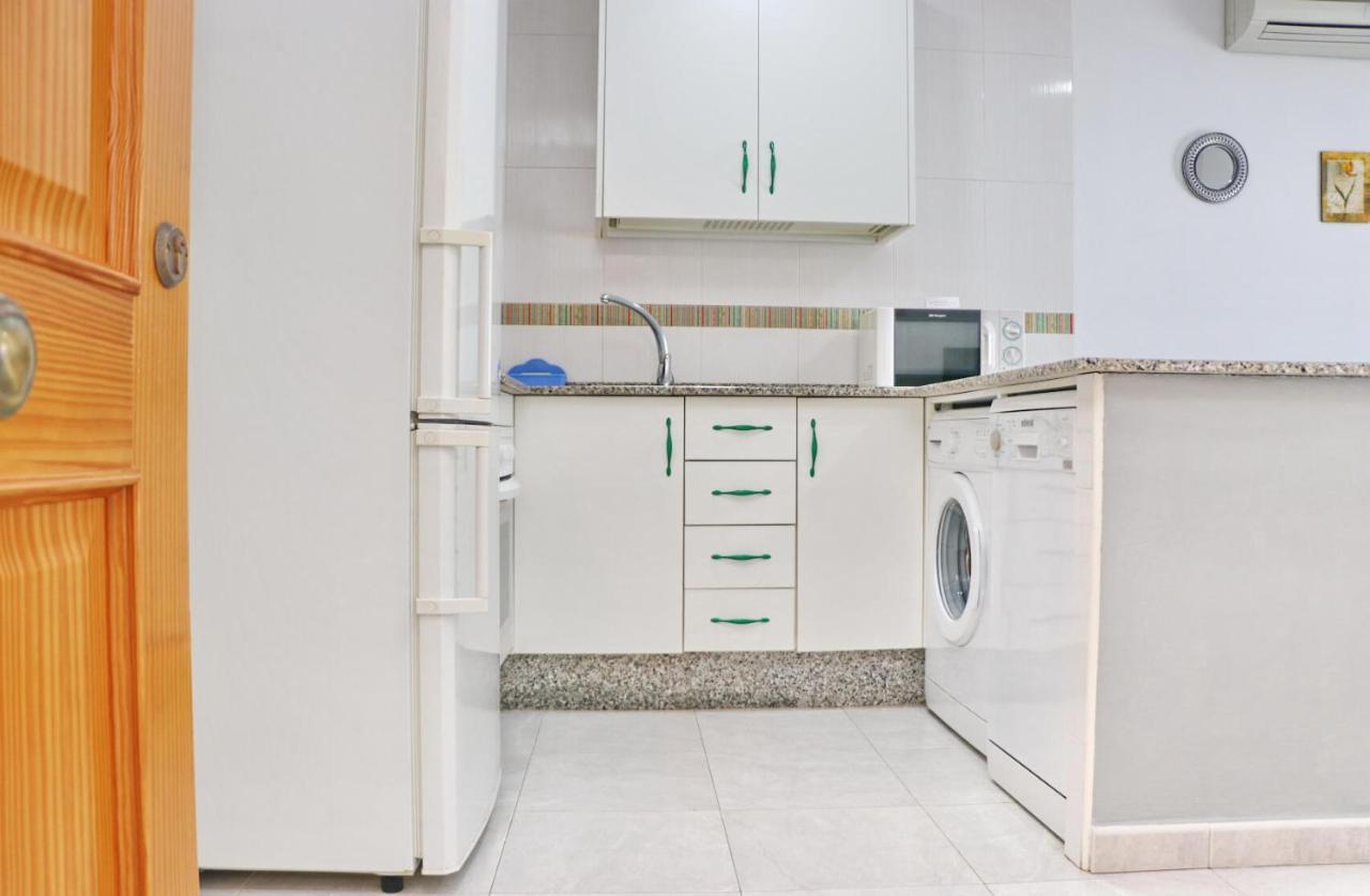 Apartamento Santa Teresa Primera Planta โกนิล เด ลาฟรอนเตรา ภายนอก รูปภาพ